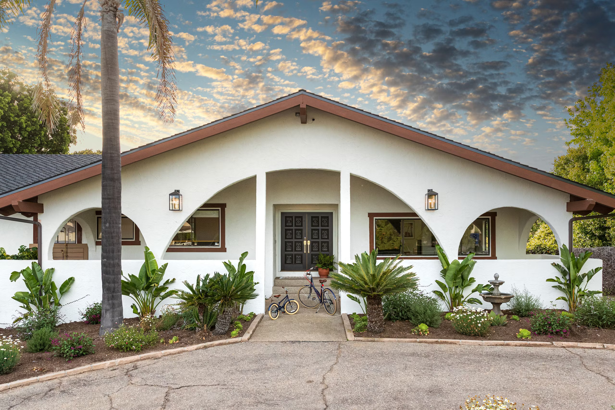 Exterior view of the front door of Santa Barbara vacation rental home called California Beaming.