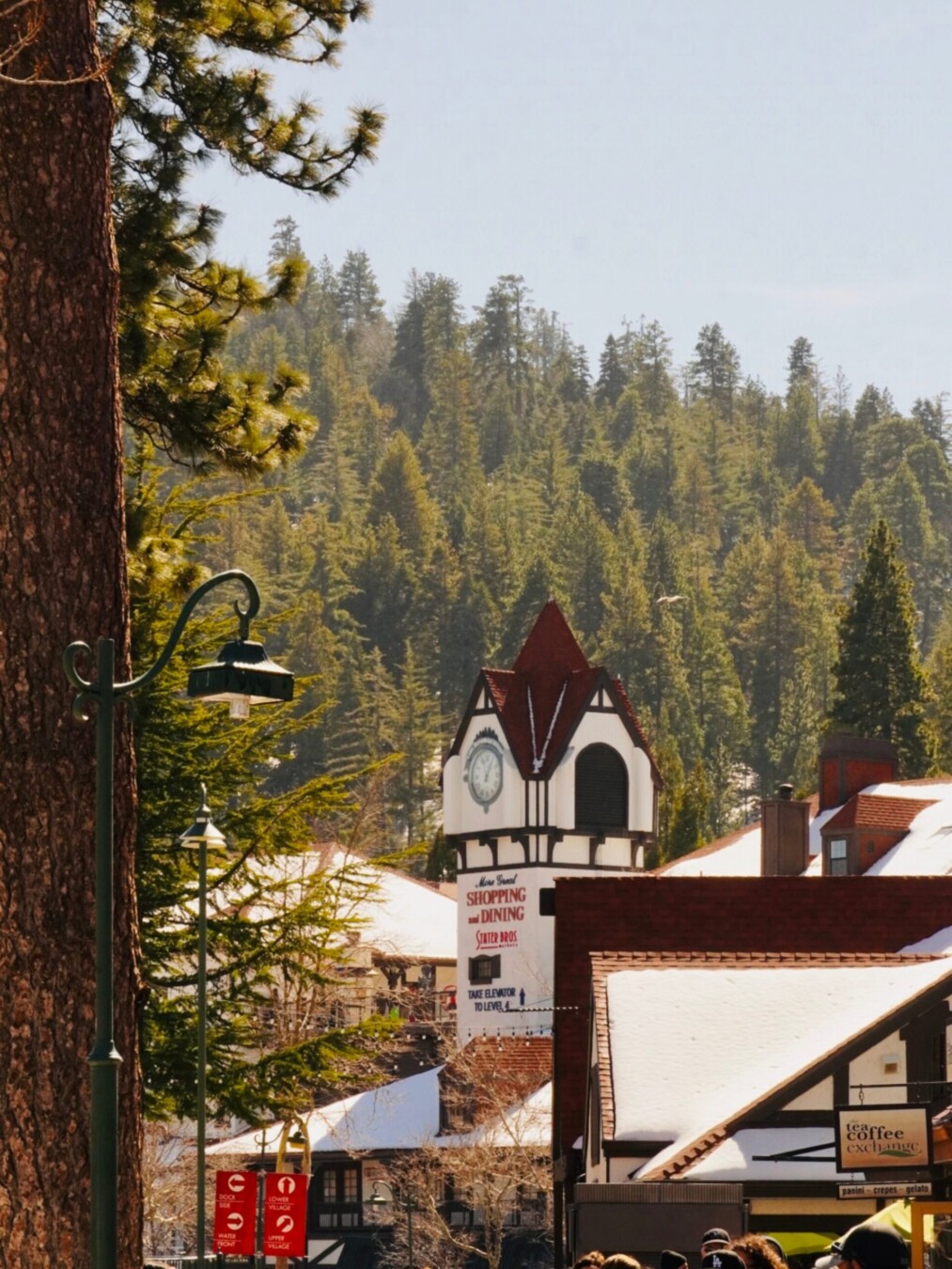 Photo of the shopping district in Lake Arrowhead, California.