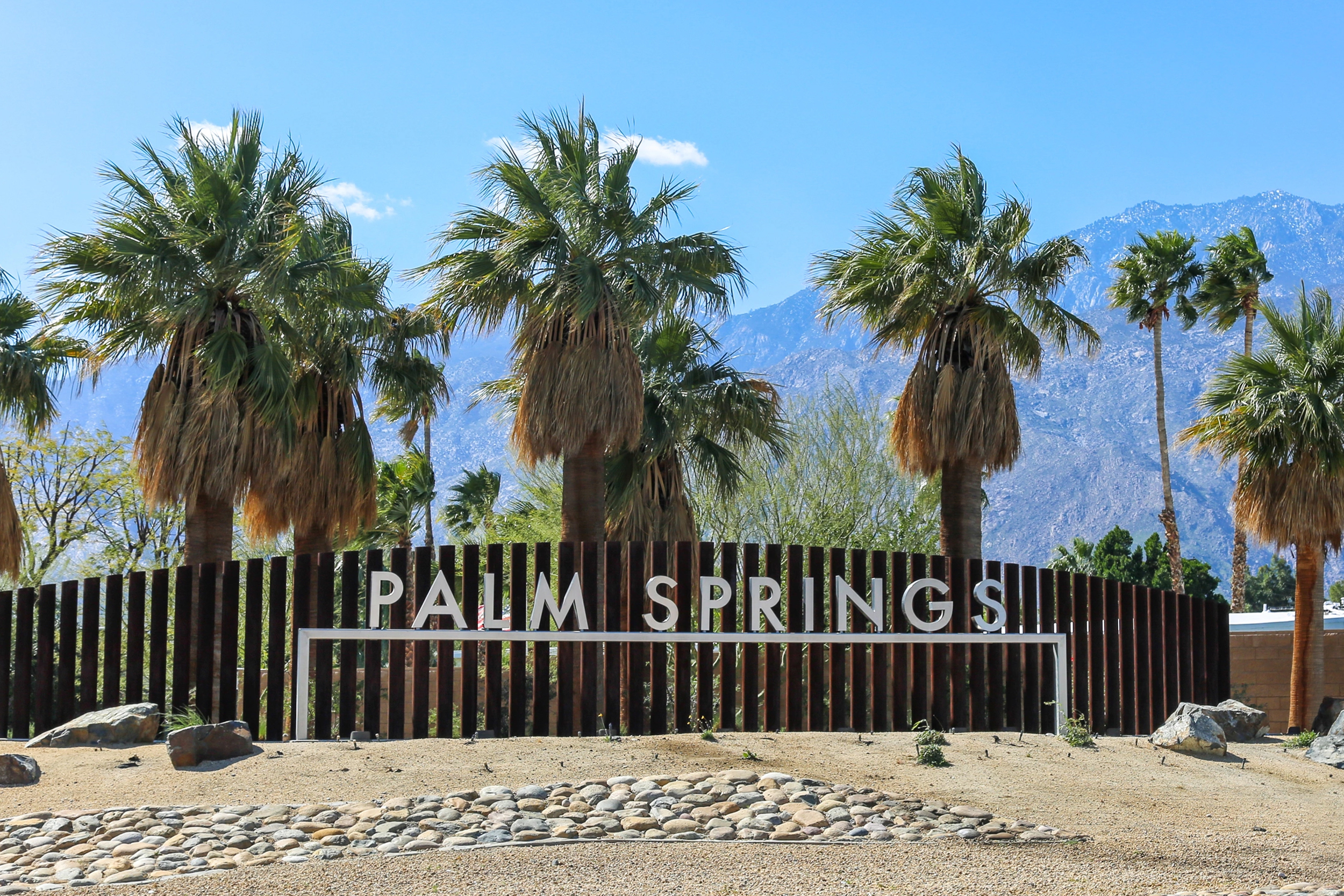 Photo of outdoor Palm Springs sign